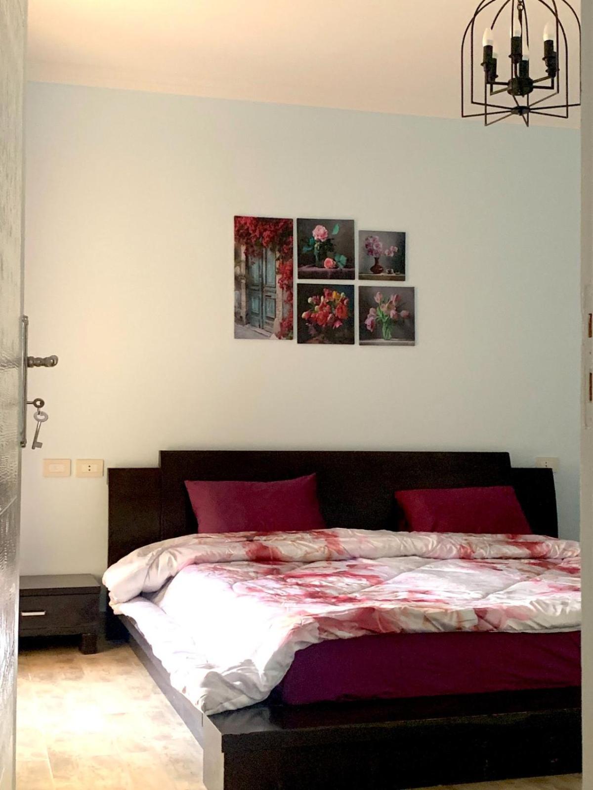 Apartment Azad Compound - Opposite To The Auc And Midtown Mall - New *
