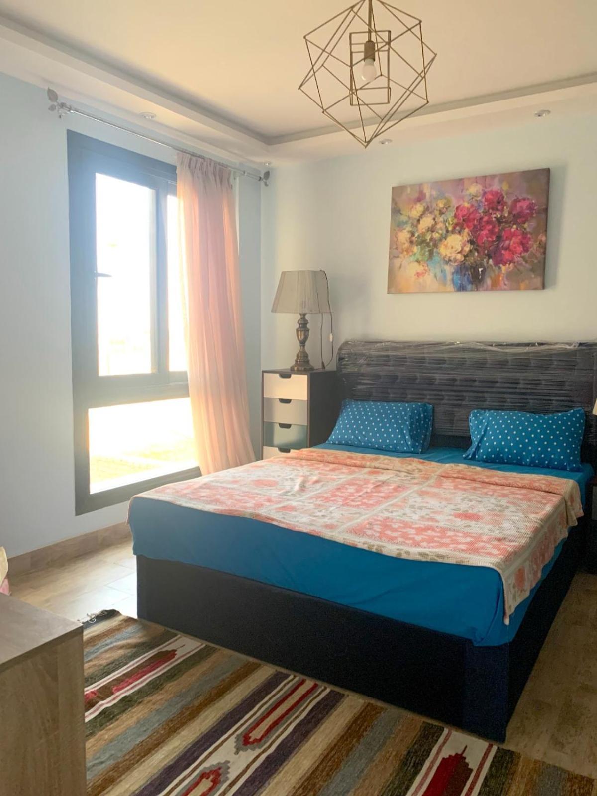 Apartment Azad Compound - Opposite To The Auc And Midtown Mall - New *
